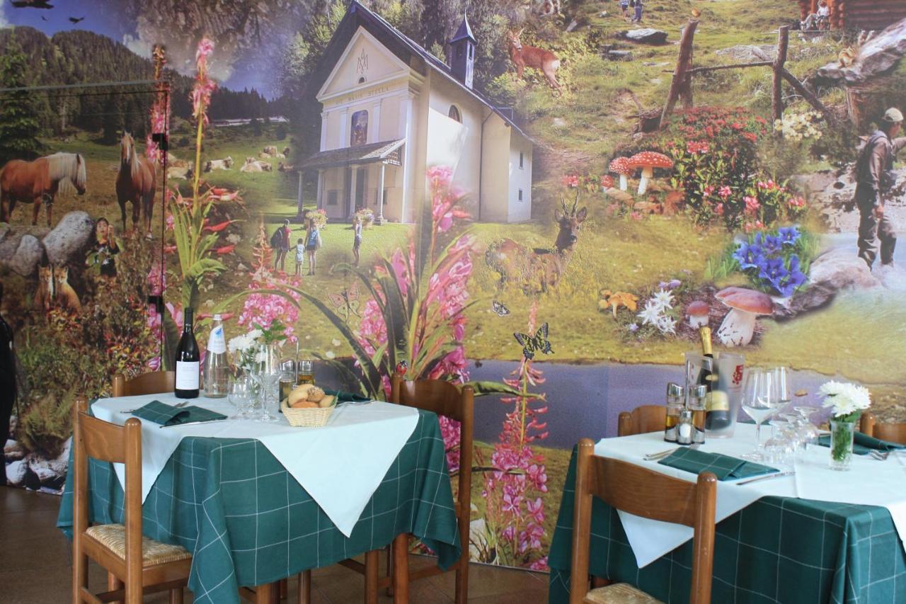 Locanda Ridevert Hotel Tione di Trento Ngoại thất bức ảnh