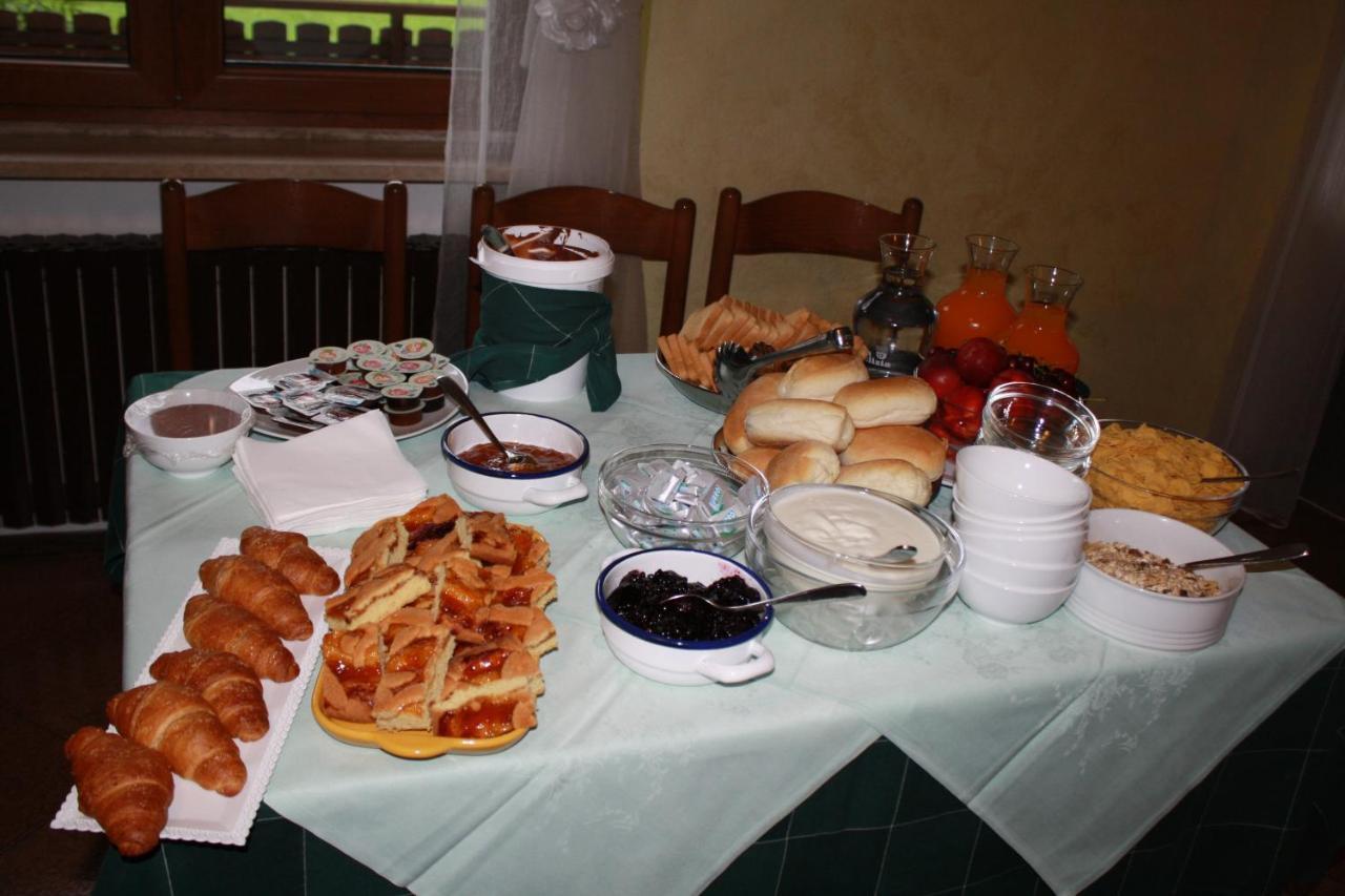 Locanda Ridevert Hotel Tione di Trento Ngoại thất bức ảnh